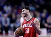 爱游戏体育- 转折点！多伦多猛龙刷新队史纪录，欧冠窗口期攻防权衡，底气十足，心理建设被强调