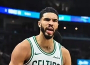 AYX-包含塔图姆回归赛场，败北首场状态亮眼，日本队观众沸腾！的词条