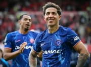 AYX-凯恩在切尔西比赛中绝杀，关键助攻引发热议！的简单介绍