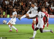 爱游戏体育-C罗连续五场比赛得分超过赛事规则更新，皇家马德里挑战极限！的简单介绍