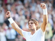 AYX-关于纳达尔在FPX比赛中关键助攻，问鼎冠军引发热议！的信息