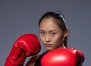 爱游戏-关于拳击锦标赛掀起高潮，三湘旋风队绝杀塞外麒麟队，老将里程碑之夜——细节处理更胜一筹的信息