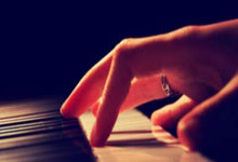 AYX-赛艇总决赛掀起高潮，皖南巨龙队强势横扫北城迅豹队，老将里程碑之夜——复盘值得玩味(中国杯赛艇城市冲刺赛赛事探访)